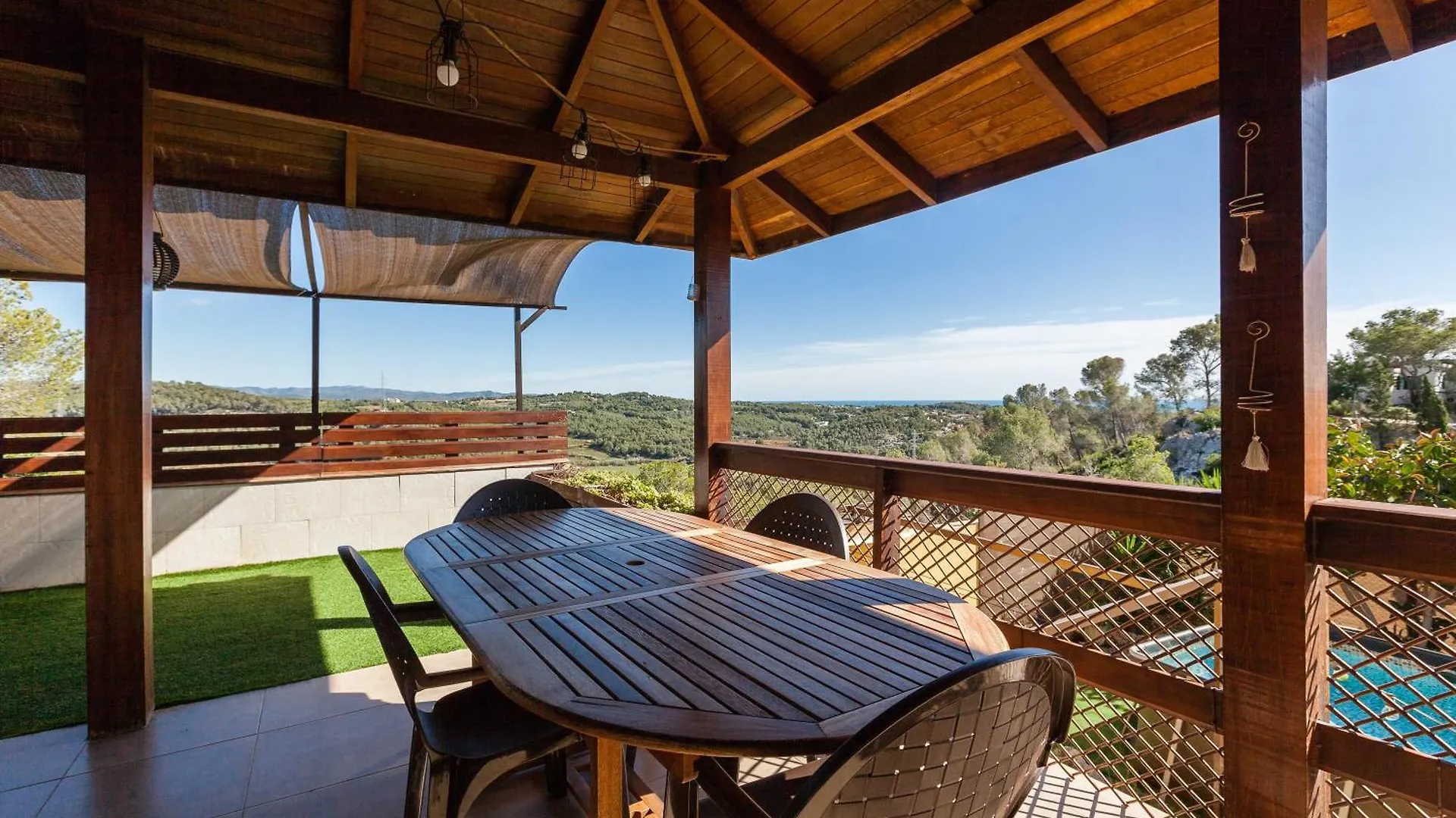 Holiday home Wood House Massaranduba Villa Cubelles